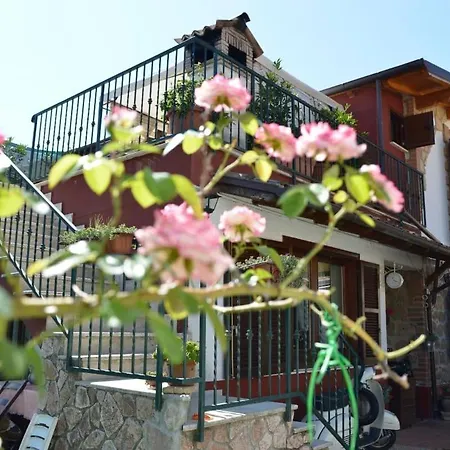 Il Villaggio Vendégház Valmontone